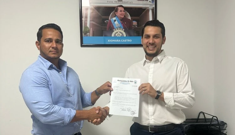 Alcalde se reúne con nuevo secretario de SAN para impulsar modernización del aeródromo insular